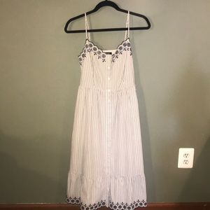 Madewell Embroidered Jardin Midi Dress